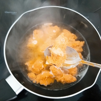 Sỉ Mọc Cua Bún Bò Bánh Canh Cua ( nhiều cua )