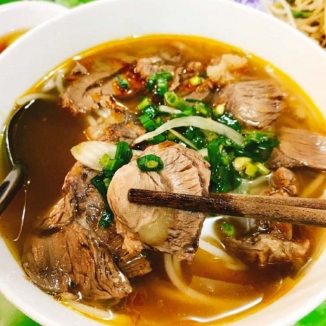 Nơi dạy nấu bún bò TPHCM thơm ngon, chuẩn vị