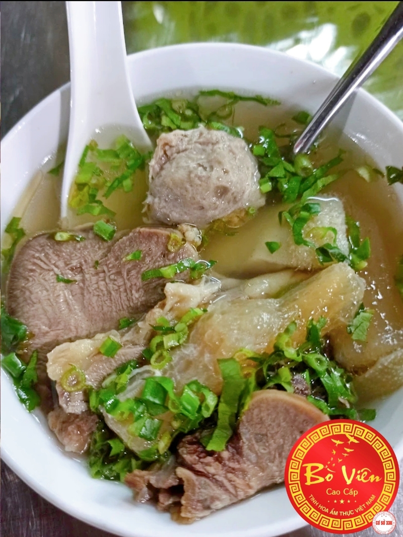 hủ tiếu bò viên ngon TPHCM